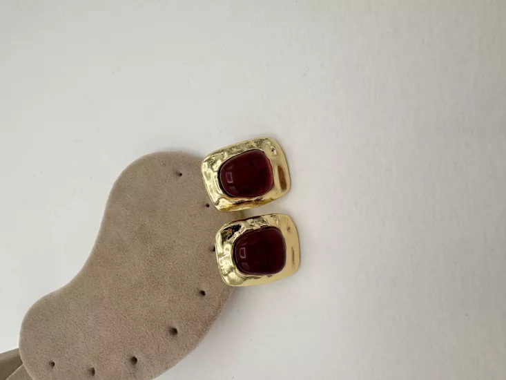 Plaka Model Küpe-Kırmızı