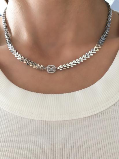 Baget Taşlı Balıksırtı Kolye - Özel Seri